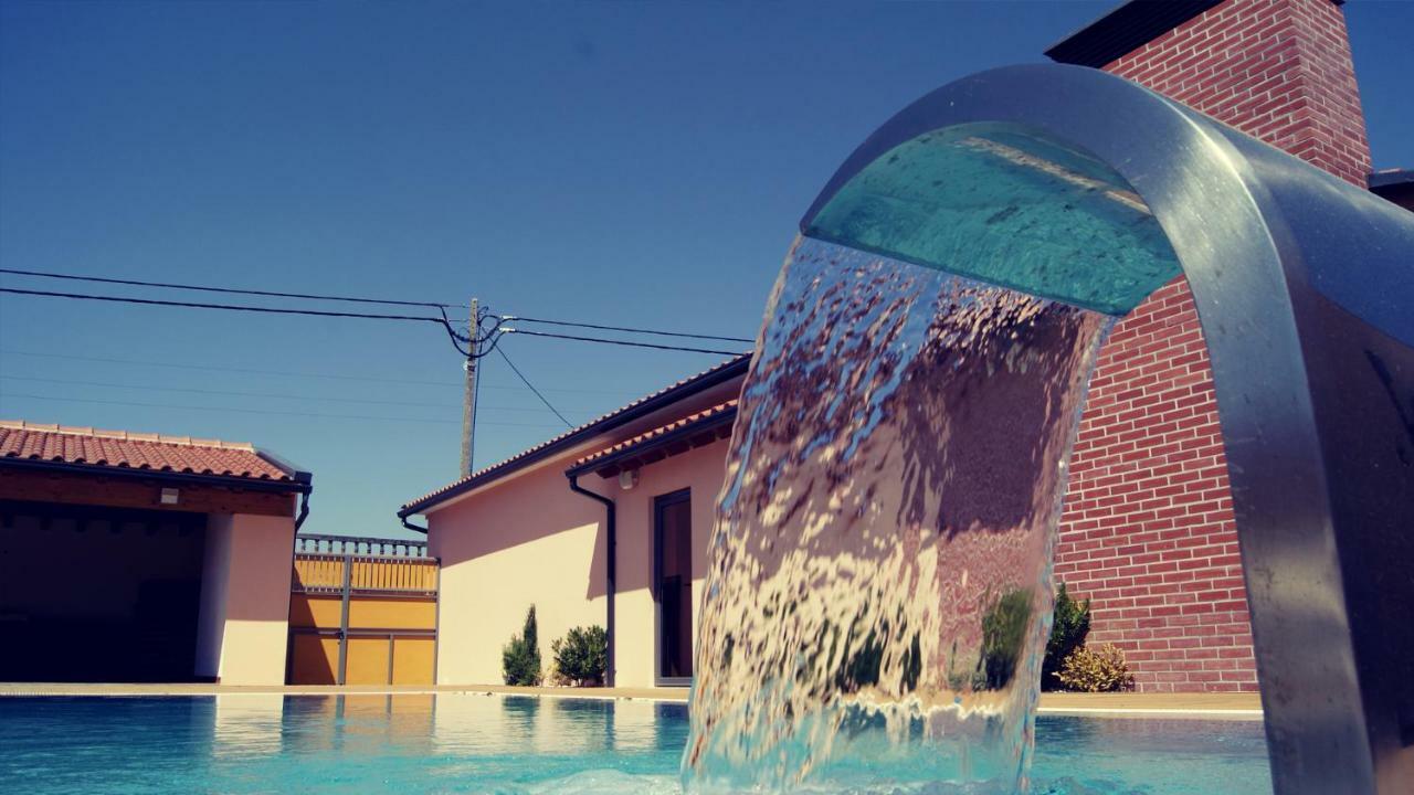 Penzion Casa Da Alzira Anadia Exteriér fotografie